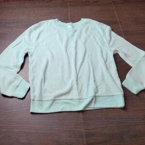No Boundaries Mint Green Women's Crew Neck Sweater Small